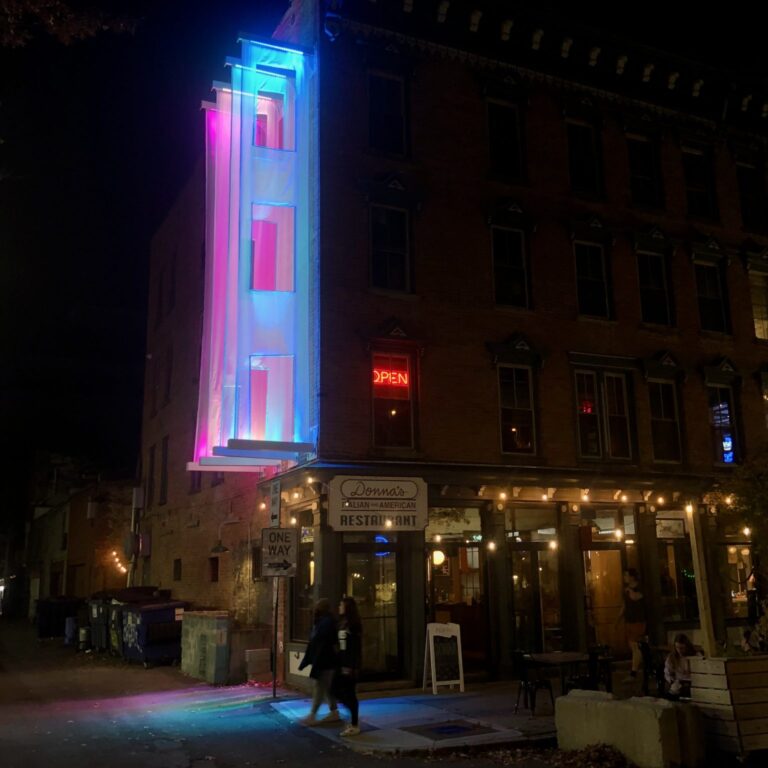 Level Studio Architecture Evolving Luminescence